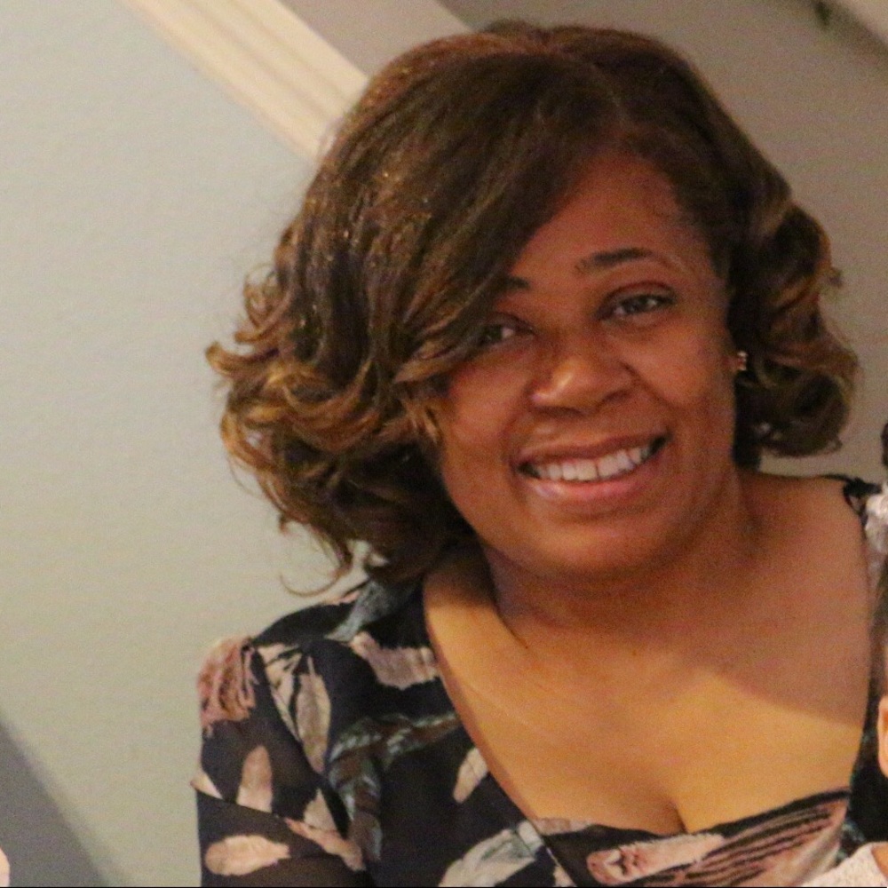 Meet your Posher, Vanessa